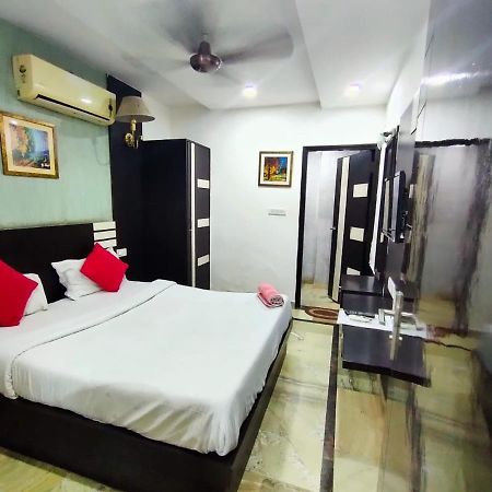 Hotel Laxman Resort By The Golden Taj Group &Hotels Agra  Esterno foto