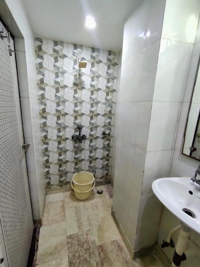 Hotel Laxman Resort By The Golden Taj Group &Hotels Agra  Esterno foto