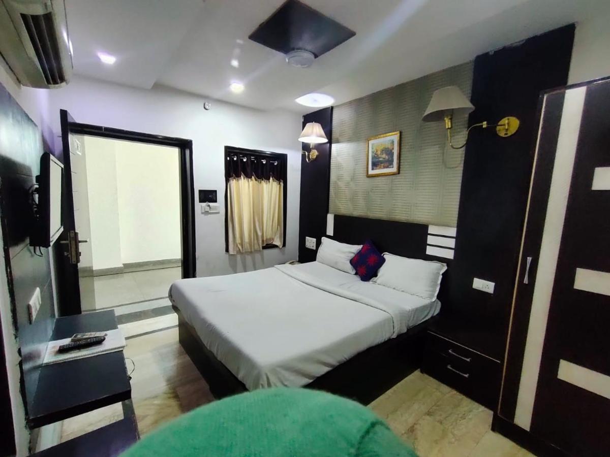 Hotel Laxman Resort By The Golden Taj Group &Hotels Agra  Esterno foto